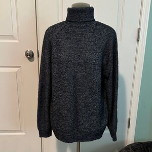 LOFT Women's Dark Gray Turtleneck Sweater